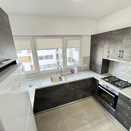 Luxury Glam Apartments Central Adress Bucuresti With Parking Екстериор снимка